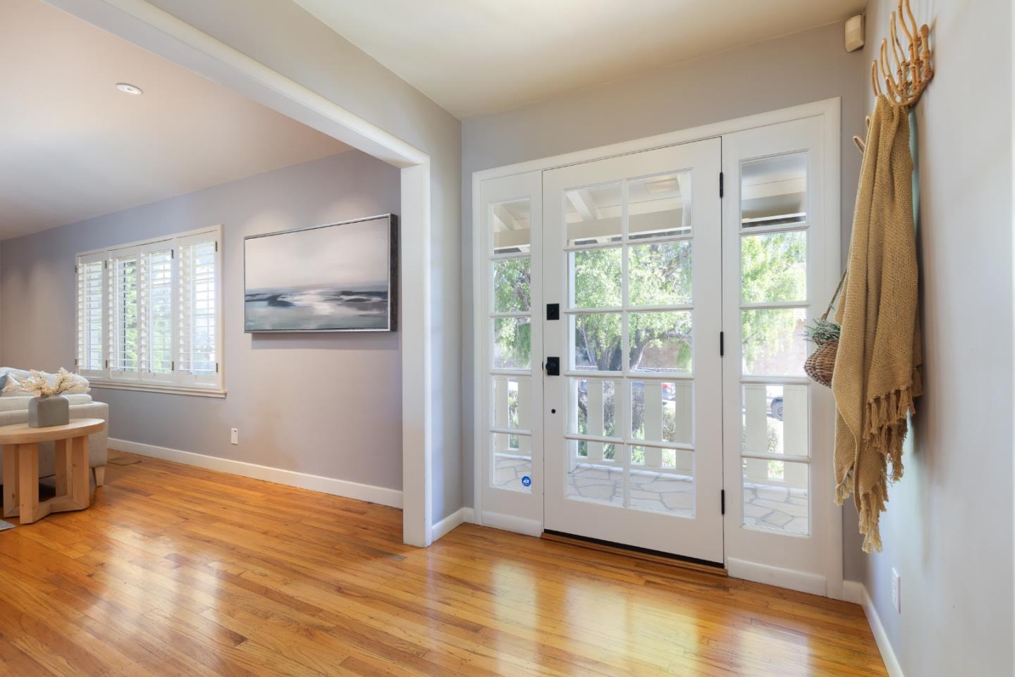 Detail Gallery Image 6 of 46 For 3017 Lasuen Dr, Carmel,  CA 93923 - 3 Beds | 2/1 Baths