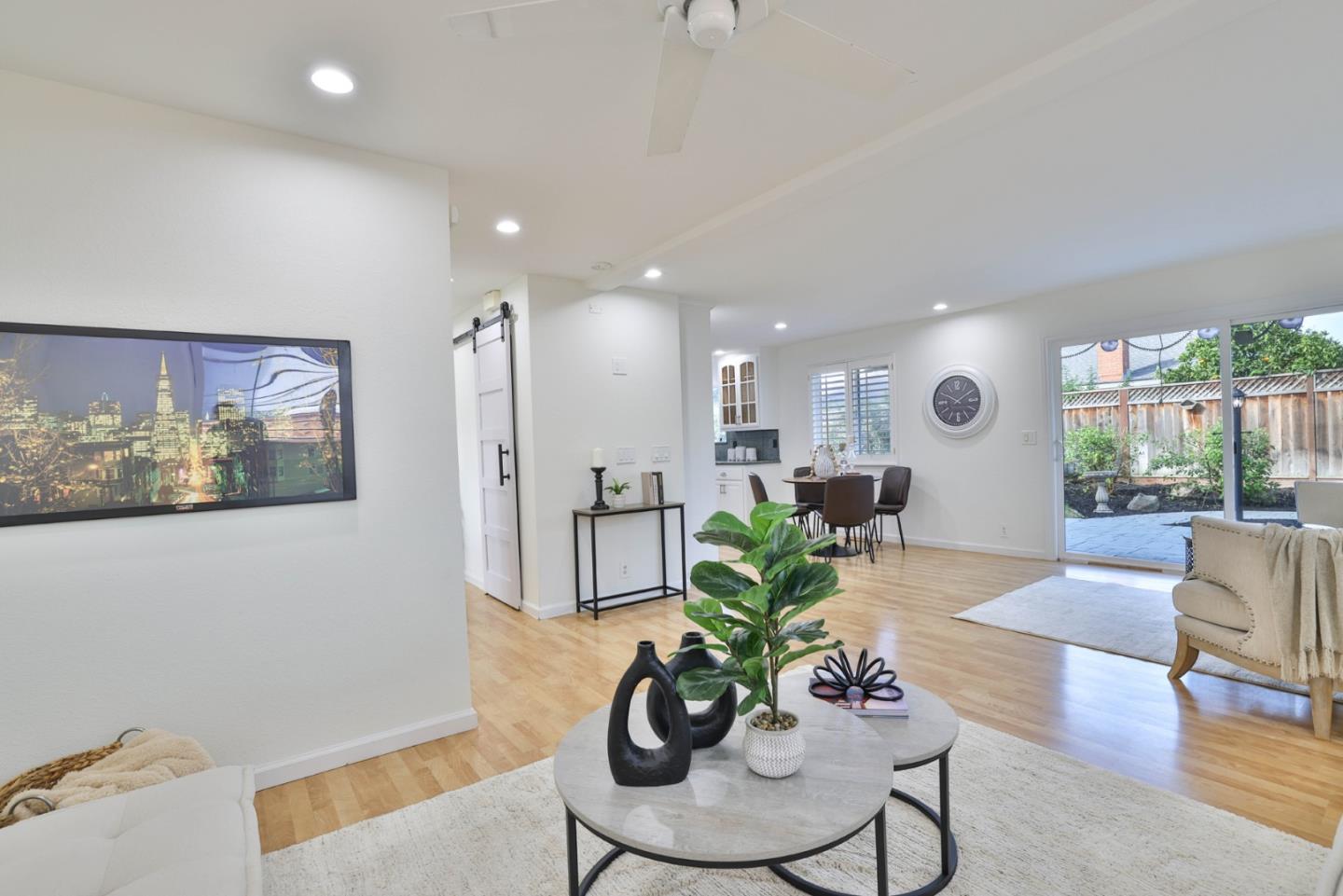 Detail Gallery Image 12 of 52 For 5675 Comanche Dr, San Jose,  CA 95123 - 4 Beds | 3 Baths