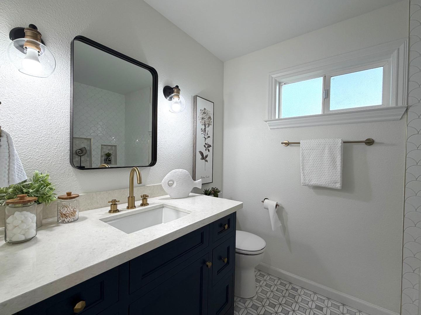 Detail Gallery Image 26 of 52 For 5675 Comanche Dr, San Jose,  CA 95123 - 4 Beds | 3 Baths