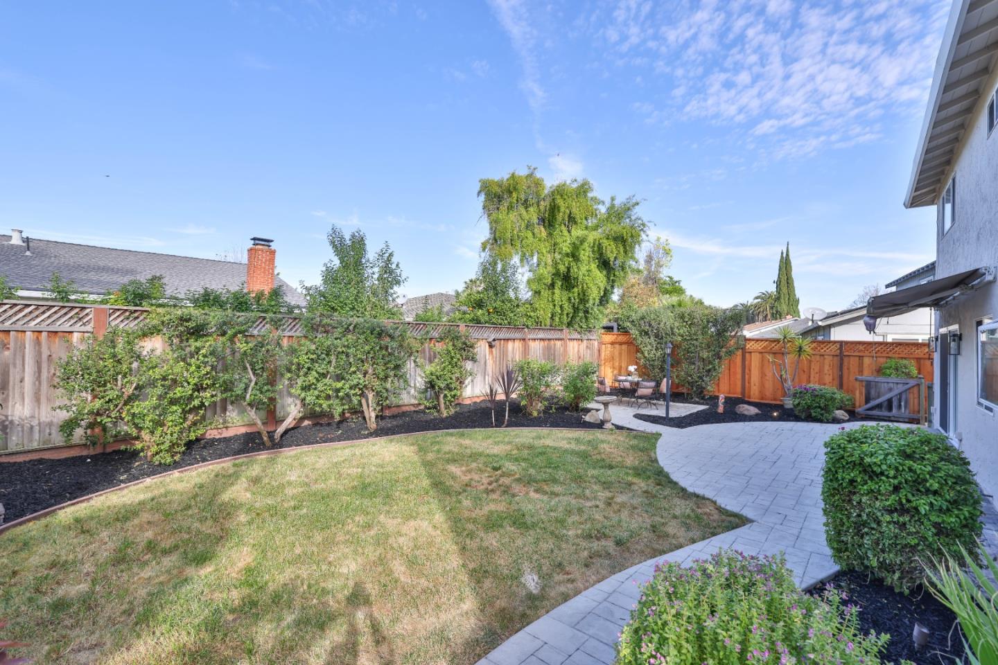 Detail Gallery Image 31 of 52 For 5675 Comanche Dr, San Jose,  CA 95123 - 4 Beds | 3 Baths