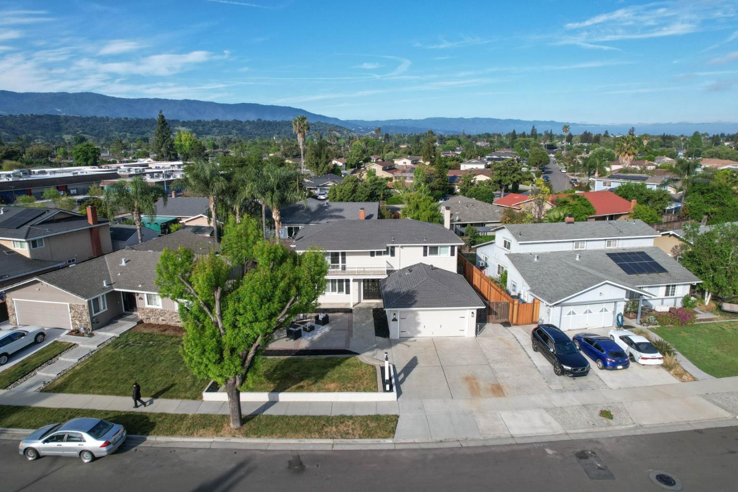 Detail Gallery Image 36 of 52 For 5675 Comanche Dr, San Jose,  CA 95123 - 4 Beds | 3 Baths