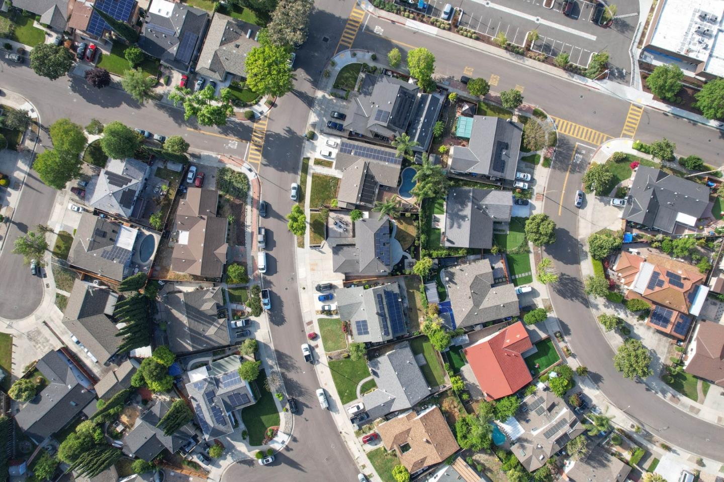 Detail Gallery Image 42 of 52 For 5675 Comanche Dr, San Jose,  CA 95123 - 4 Beds | 3 Baths