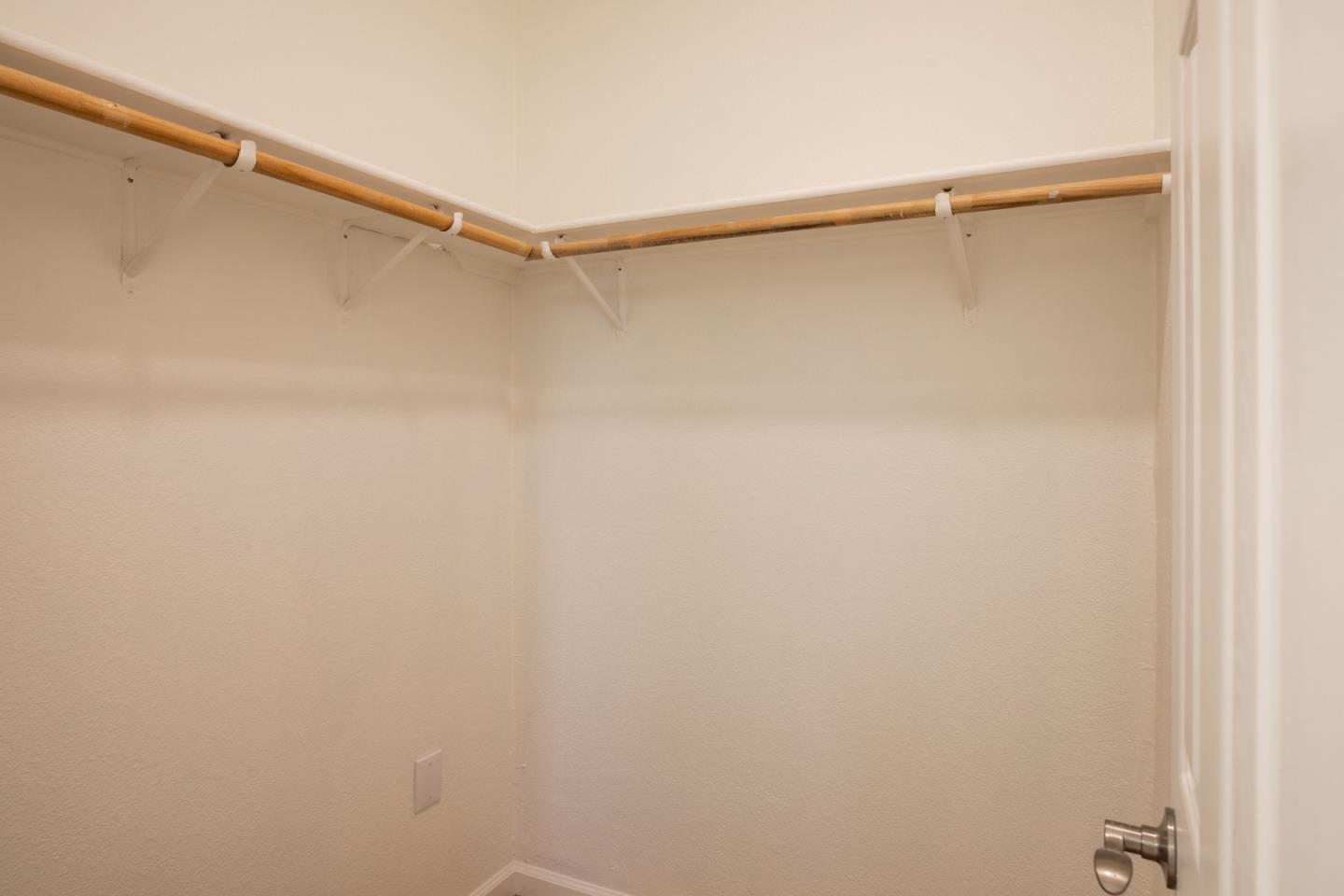 Detail Gallery Image 17 of 27 For 1023 Roosevelt Ave, Redwood City,  CA 94061 - 3 Beds | 2/1 Baths