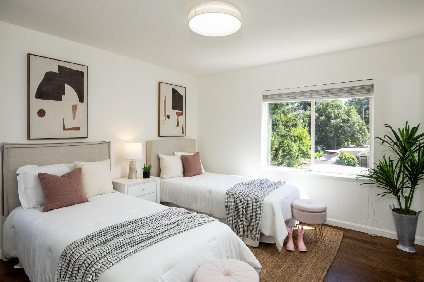 Detail Gallery Image 19 of 27 For 1023 Roosevelt Ave, Redwood City,  CA 94061 - 3 Beds | 2/1 Baths