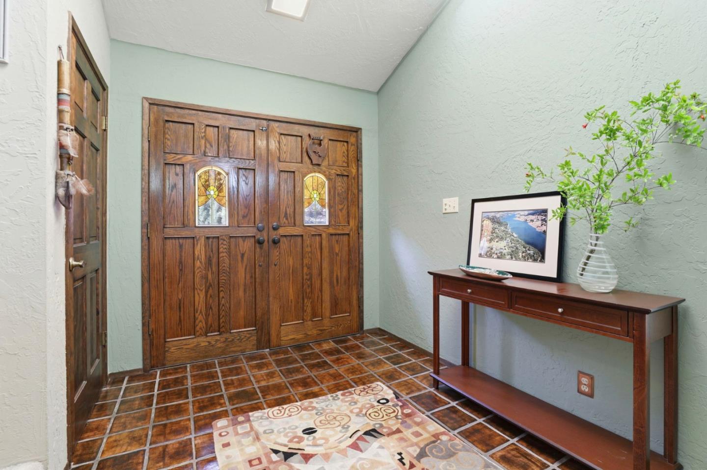 Detail Gallery Image 4 of 57 For 17200 Copper Hill Dr, Morgan Hill,  CA 95037 - 4 Beds | 3/1 Baths