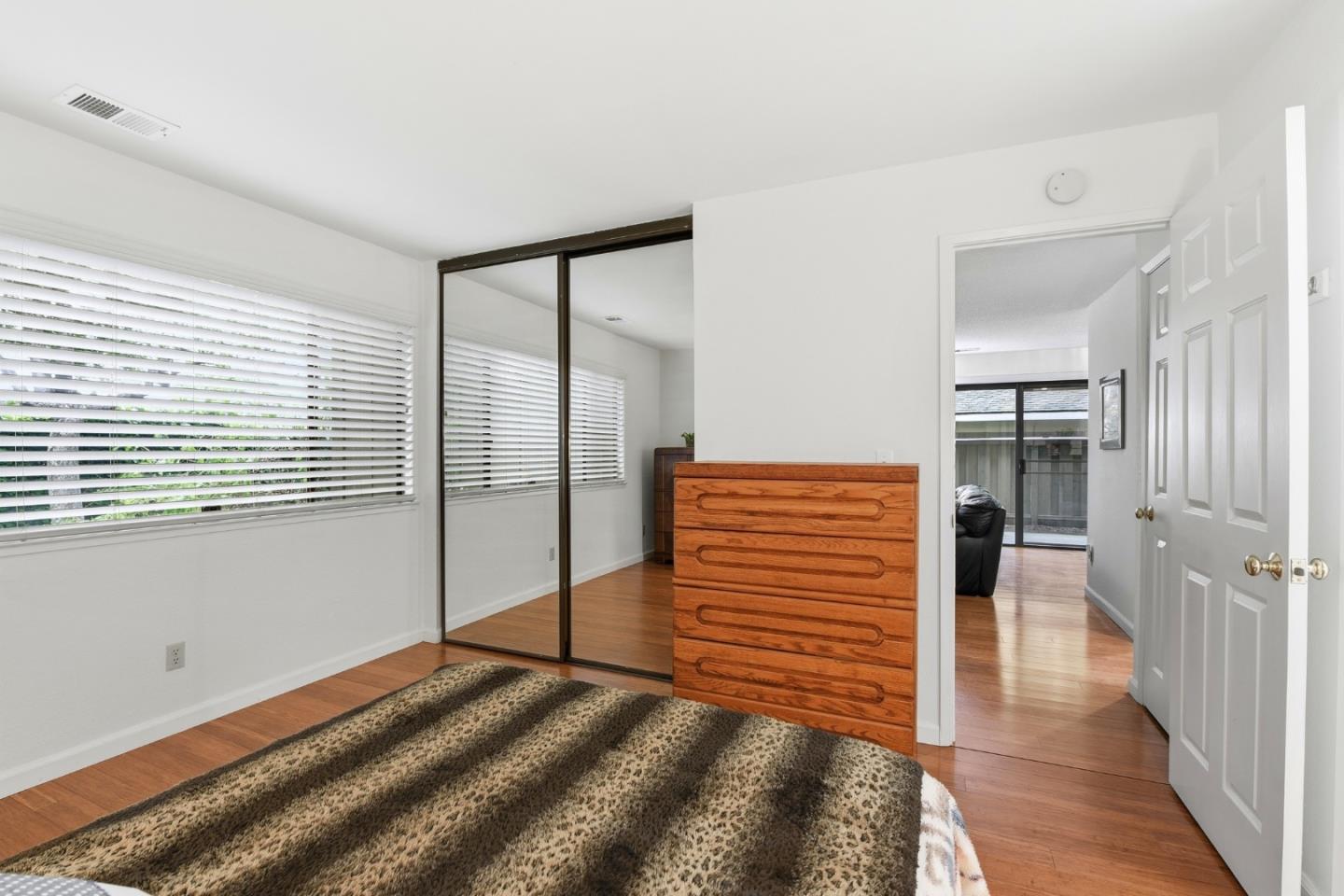 Photo #18: ML82042305 Listing: Photo #18