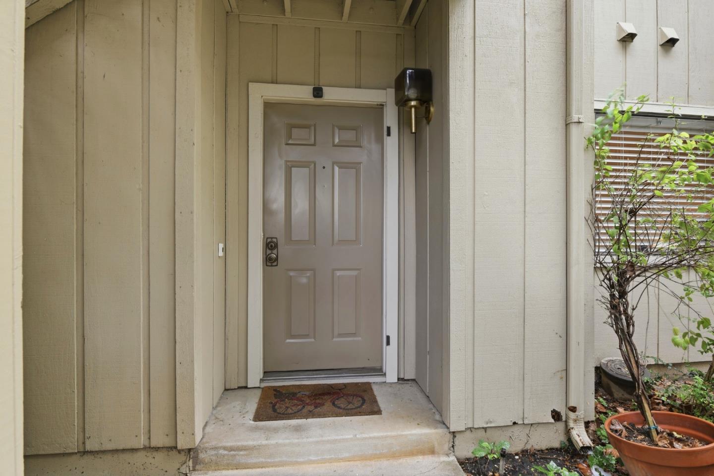 Photo #4: ML82042305 Listing: Photo #4