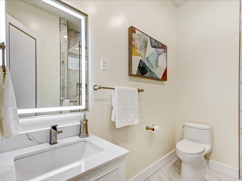 Detail Gallery Image 14 of 36 For 11730 Par Ave, Los Altos,  CA 94024 - 5 Beds | 3 Baths