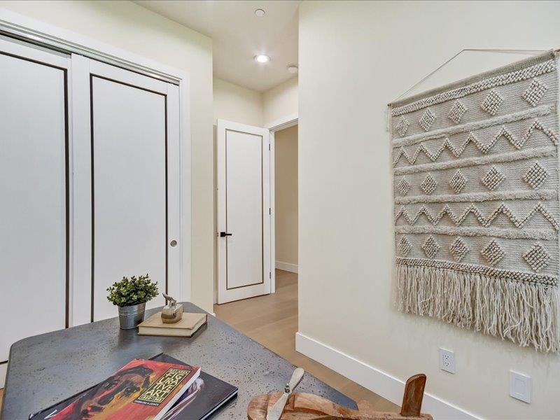 Detail Gallery Image 18 of 36 For 11730 Par Ave, Los Altos,  CA 94024 - 5 Beds | 3 Baths