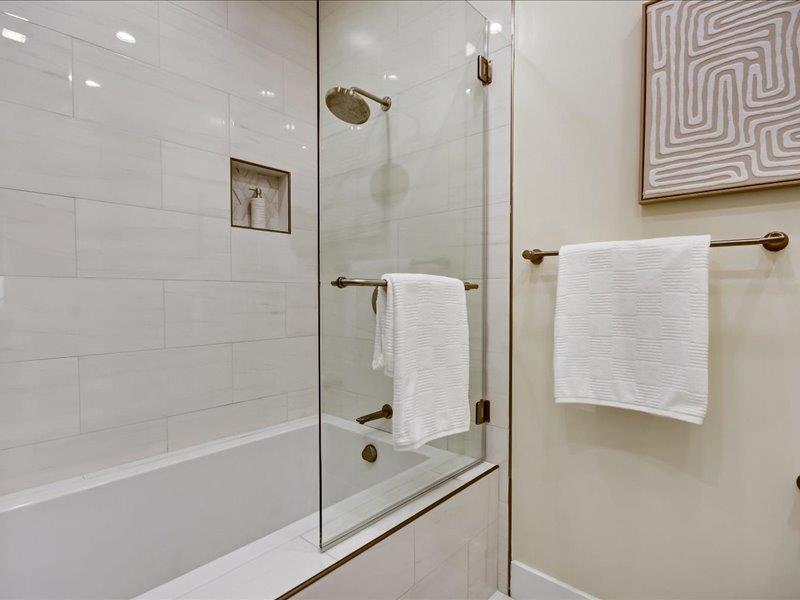 Detail Gallery Image 20 of 36 For 11730 Par Ave, Los Altos,  CA 94024 - 5 Beds | 3 Baths