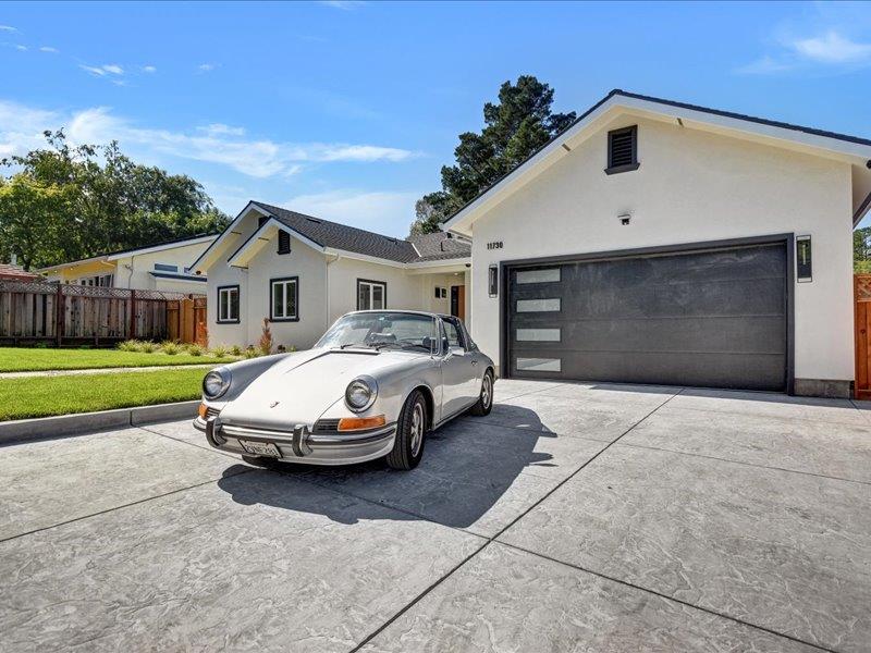 Detail Gallery Image 3 of 36 For 11730 Par Ave, Los Altos,  CA 94024 - 5 Beds | 3 Baths