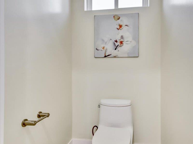 Detail Gallery Image 34 of 36 For 11730 Par Ave, Los Altos,  CA 94024 - 5 Beds | 3 Baths