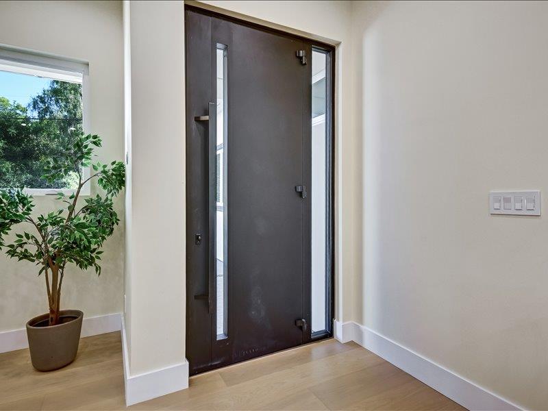 Detail Gallery Image 4 of 36 For 11730 Par Ave, Los Altos,  CA 94024 - 5 Beds | 3 Baths