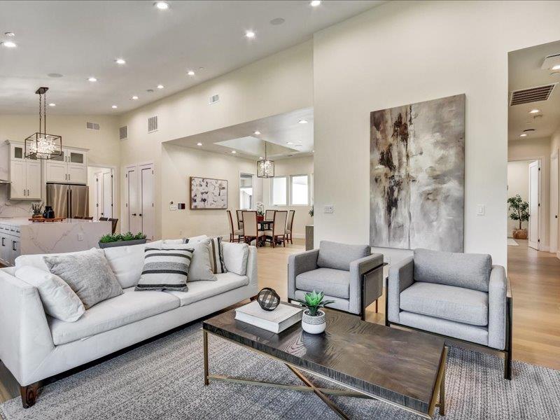 Detail Gallery Image 7 of 36 For 11730 Par Ave, Los Altos,  CA 94024 - 5 Beds | 3 Baths