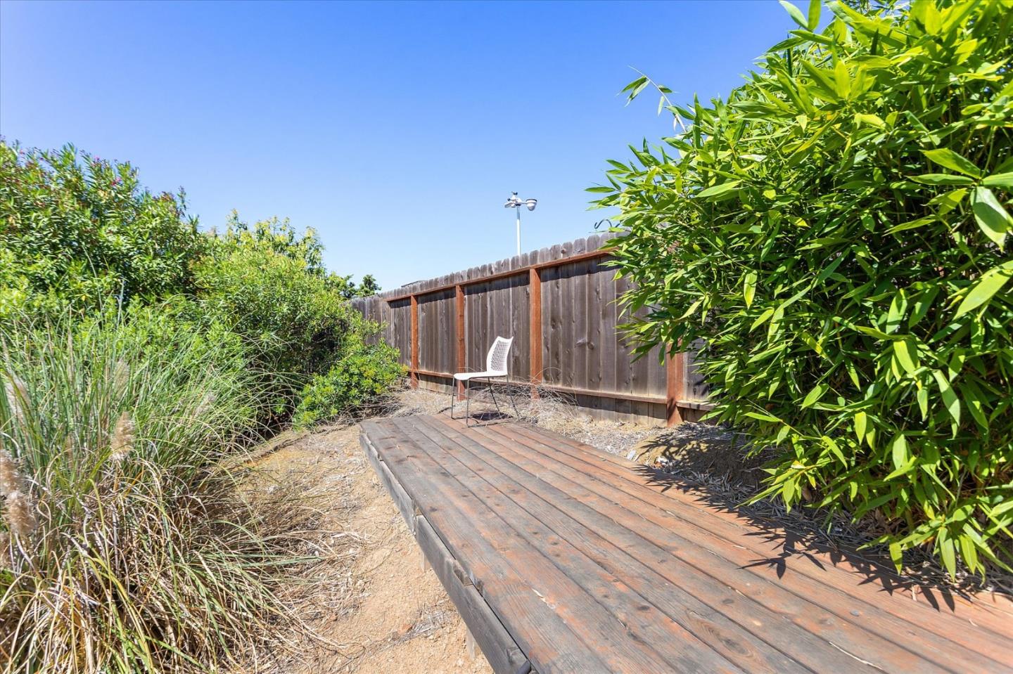 Detail Gallery Image 28 of 35 For 160 Windsor Way, Vallejo,  CA 94591 - 4 Beds | 3/1 Baths