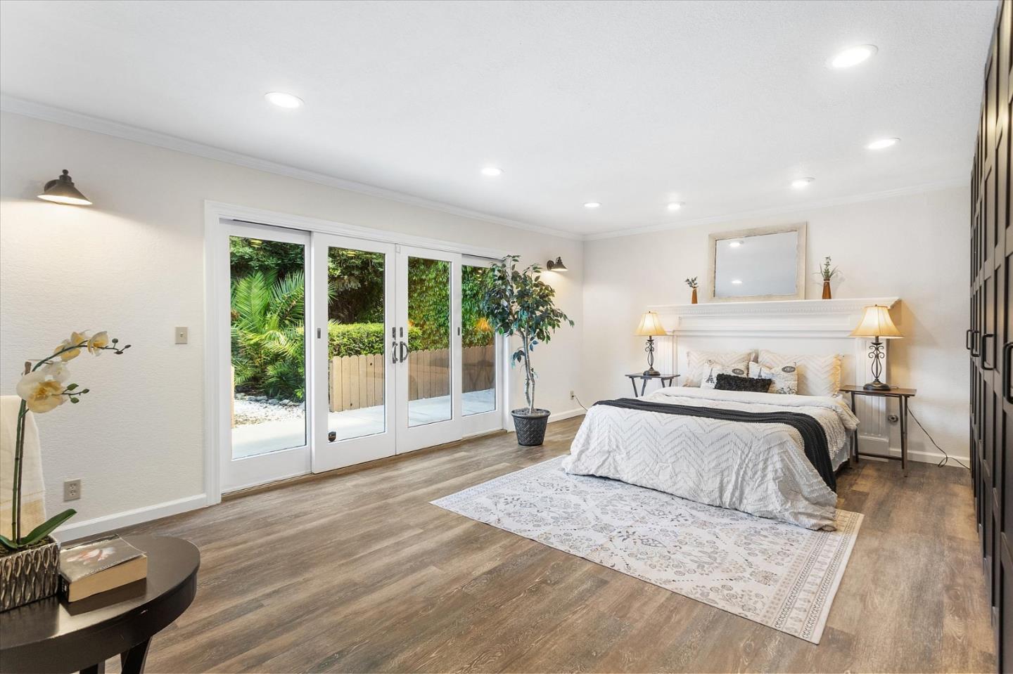 Detail Gallery Image 3 of 35 For 160 Windsor Way, Vallejo,  CA 94591 - 4 Beds | 3/1 Baths