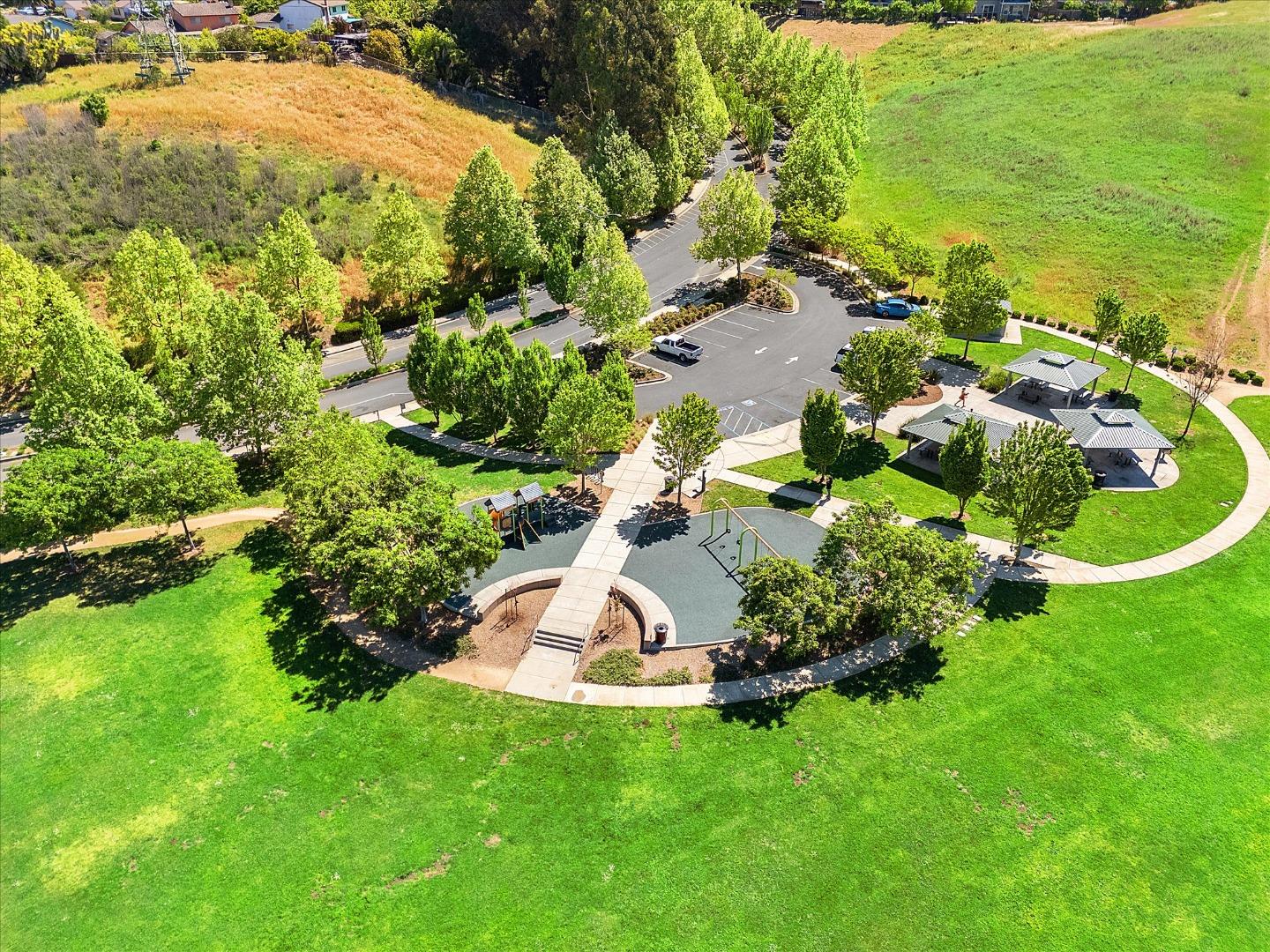 Detail Gallery Image 32 of 35 For 160 Windsor Way, Vallejo,  CA 94591 - 4 Beds | 3/1 Baths