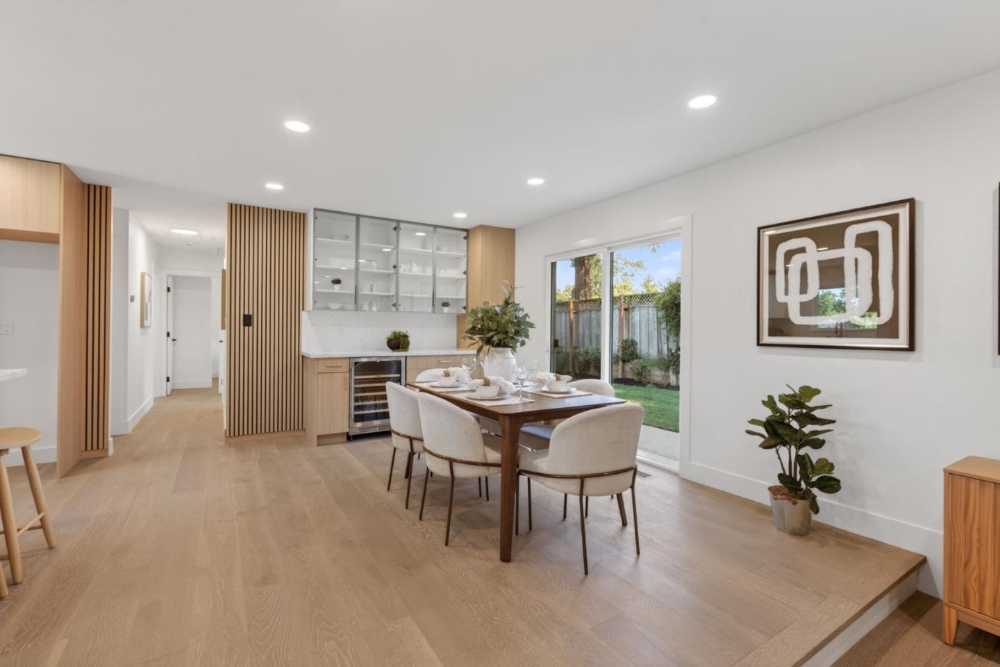 Detail Gallery Image 11 of 46 For 2306 Sunrise Dr, San Jose,  CA 95124 - 3 Beds | 2 Baths