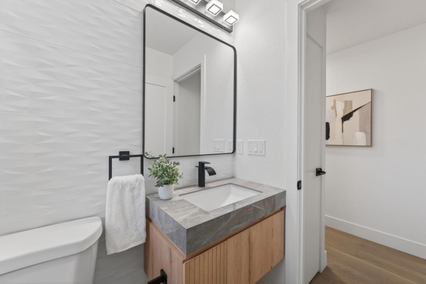 Detail Gallery Image 19 of 46 For 2306 Sunrise Dr, San Jose,  CA 95124 - 3 Beds | 2 Baths