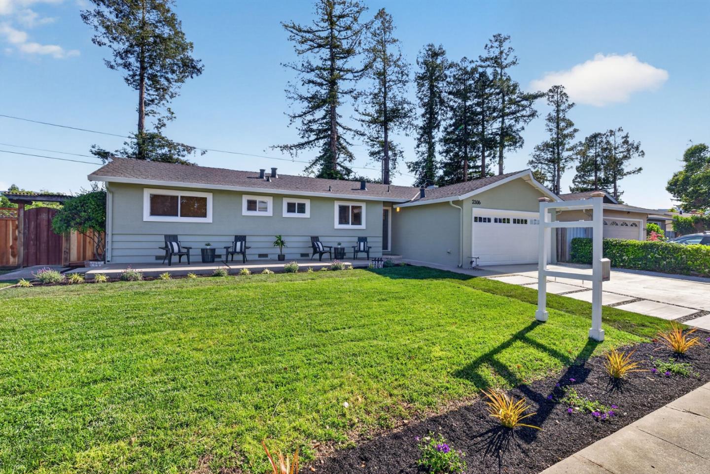 Detail Gallery Image 4 of 46 For 2306 Sunrise Dr, San Jose,  CA 95124 - 3 Beds | 2 Baths