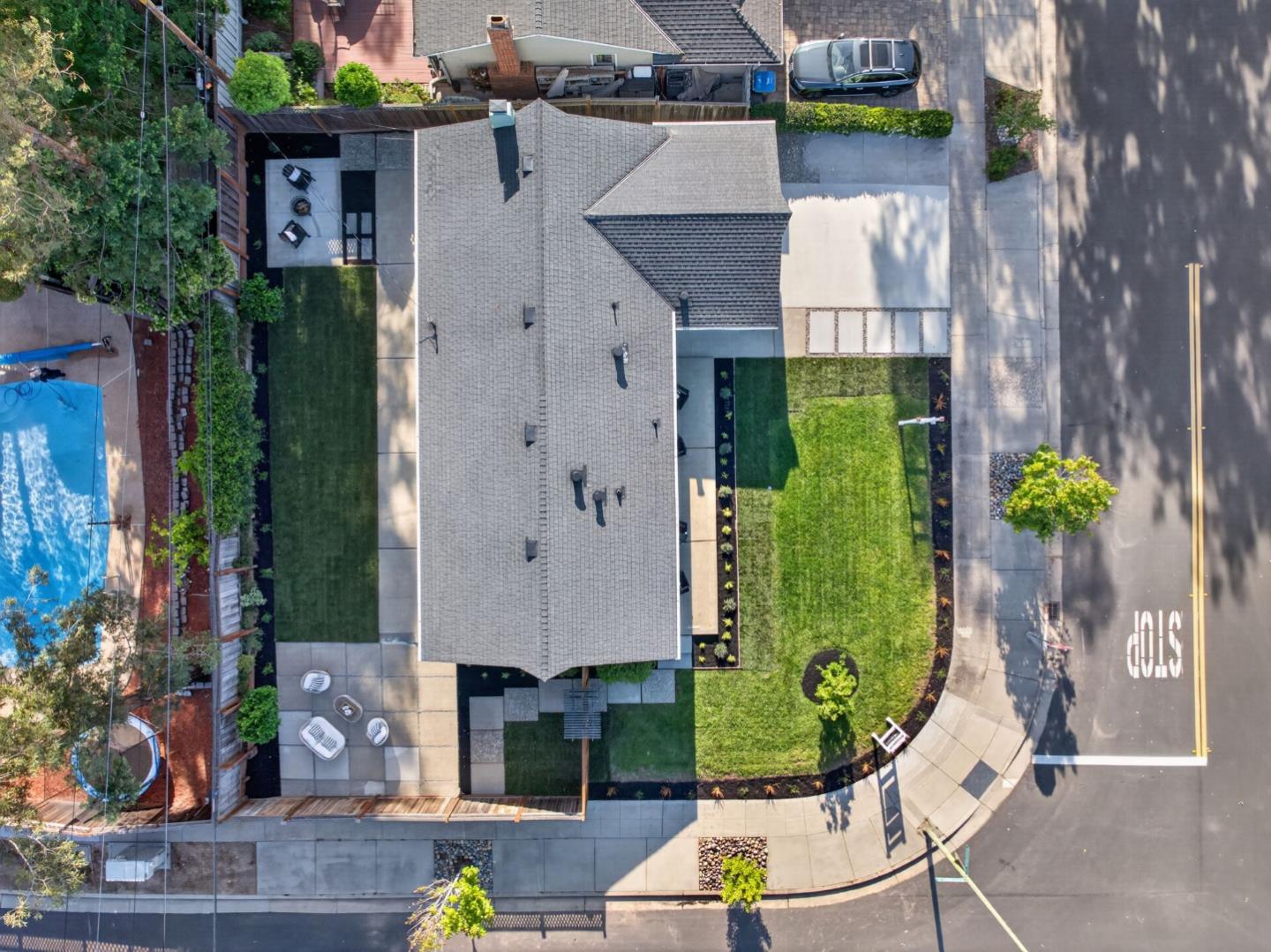 Detail Gallery Image 43 of 46 For 2306 Sunrise Dr, San Jose,  CA 95124 - 3 Beds | 2 Baths