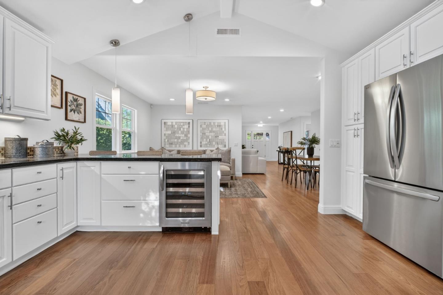 Detail Gallery Image 11 of 29 For 1109 Empey Way, San Jose,  CA 95128 - 3 Beds | 2 Baths