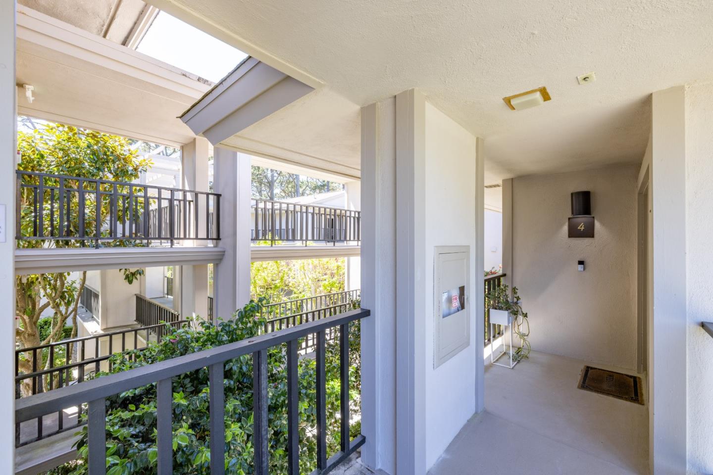 Detail Gallery Image 4 of 49 For 4 Ocean Pines Lane, Pebble Beach,  CA 93953 - 2 Beds | 2 Baths