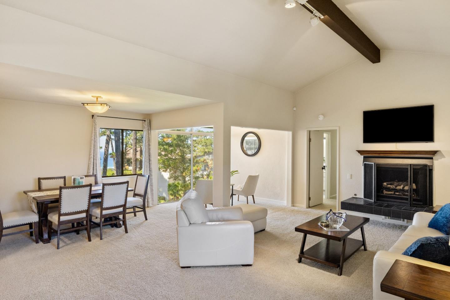 Detail Gallery Image 5 of 49 For 4 Ocean Pines Lane, Pebble Beach,  CA 93953 - 2 Beds | 2 Baths