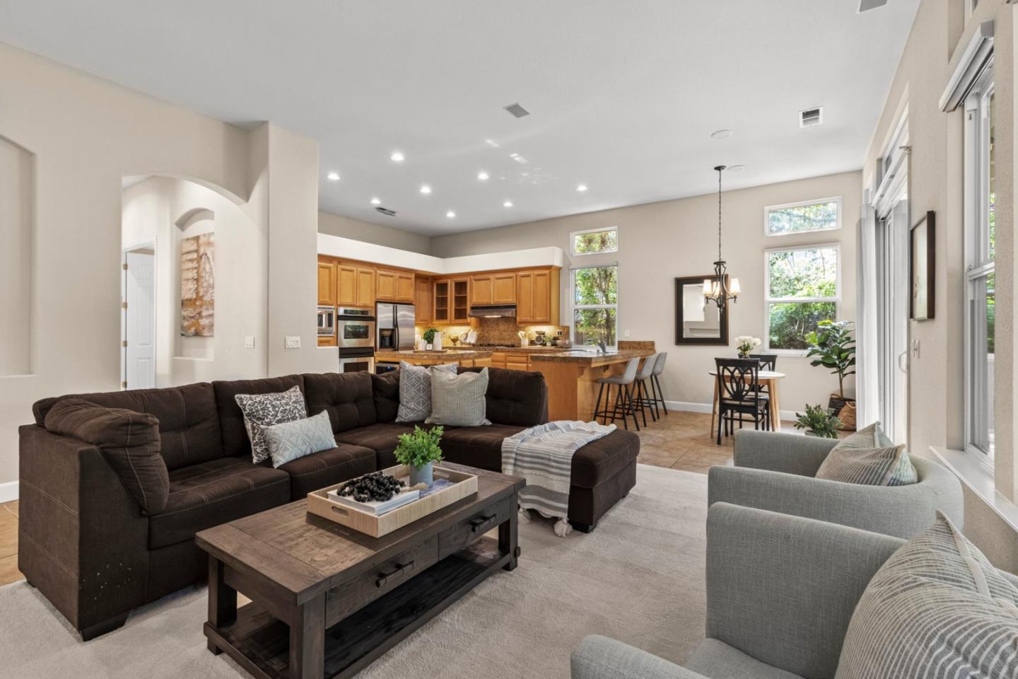 Detail Gallery Image 22 of 91 For 19127 Chinook Ct, Morgan Hill,  CA 95037 - 4 Beds | 3/1 Baths