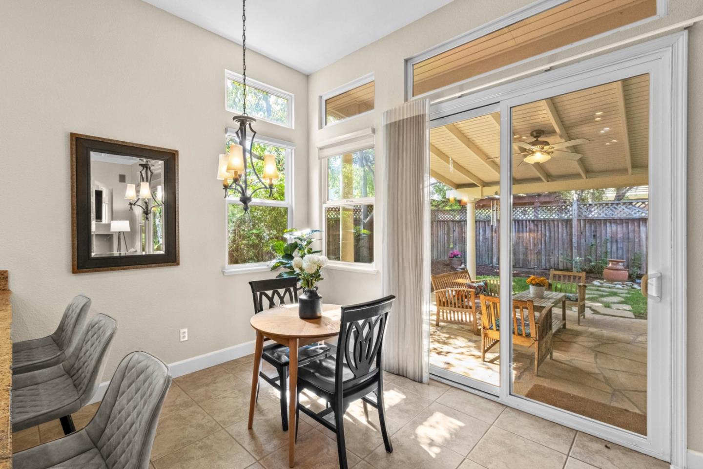 Detail Gallery Image 27 of 91 For 19127 Chinook Ct, Morgan Hill,  CA 95037 - 4 Beds | 3/1 Baths