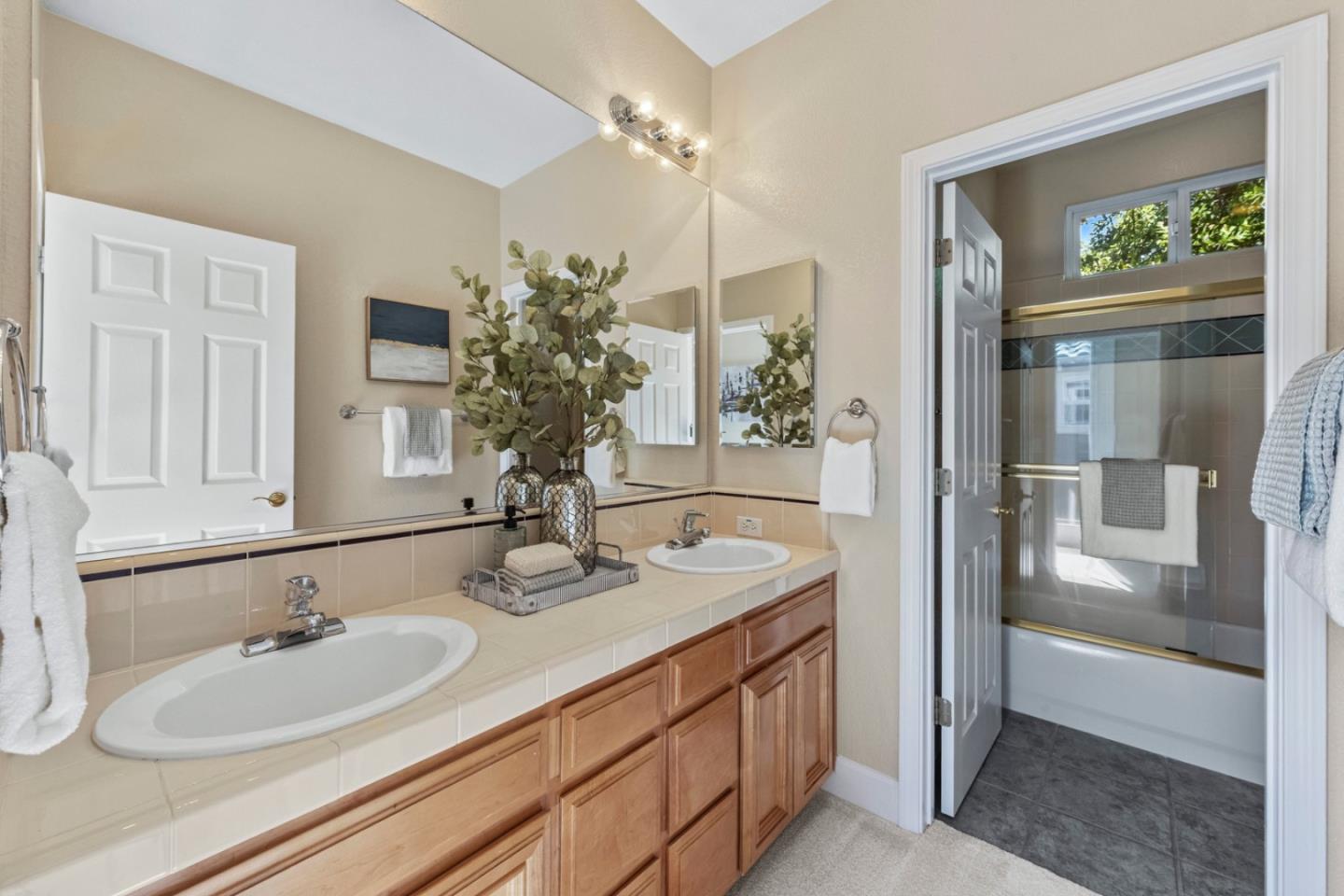 Detail Gallery Image 43 of 91 For 19127 Chinook Ct, Morgan Hill,  CA 95037 - 4 Beds | 3/1 Baths