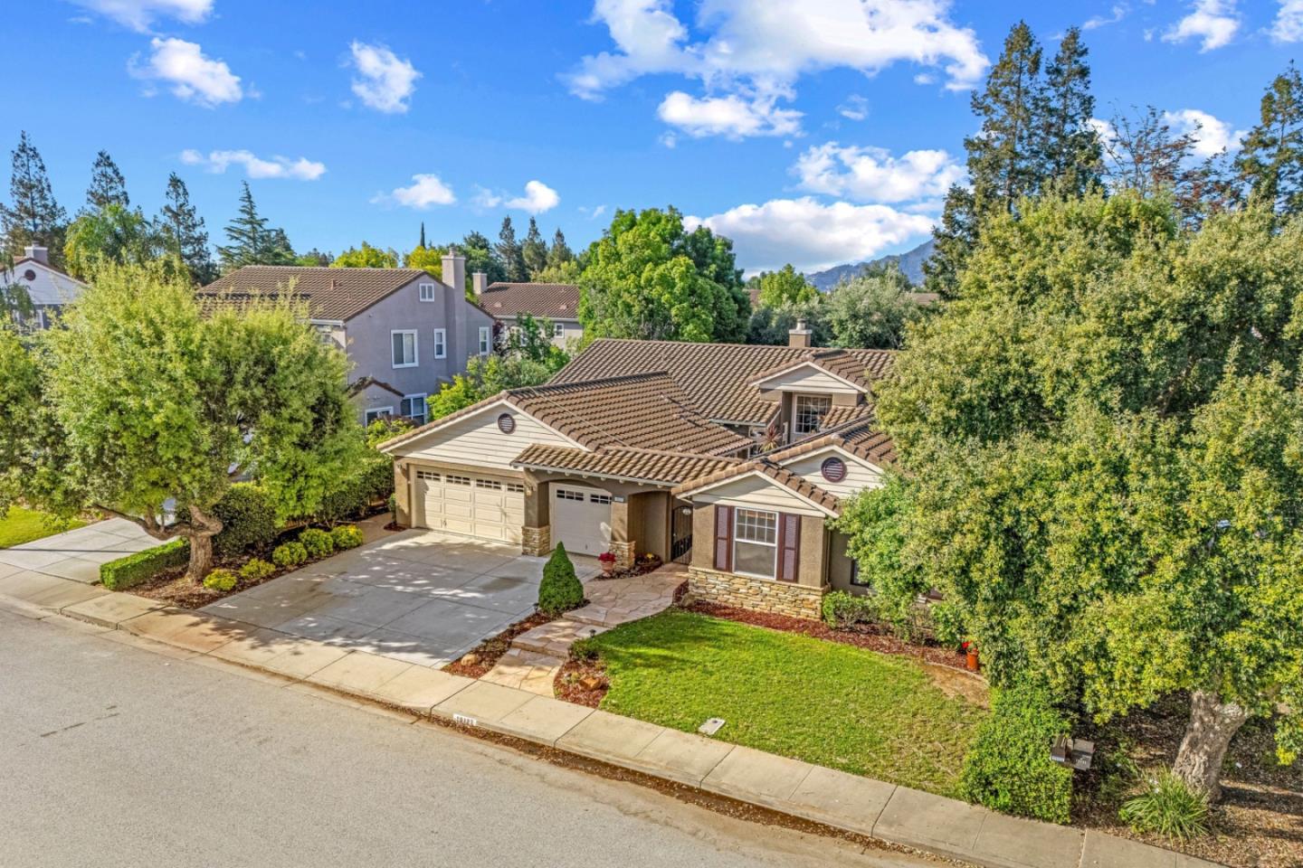 Detail Gallery Image 70 of 91 For 19127 Chinook Ct, Morgan Hill,  CA 95037 - 4 Beds | 3/1 Baths