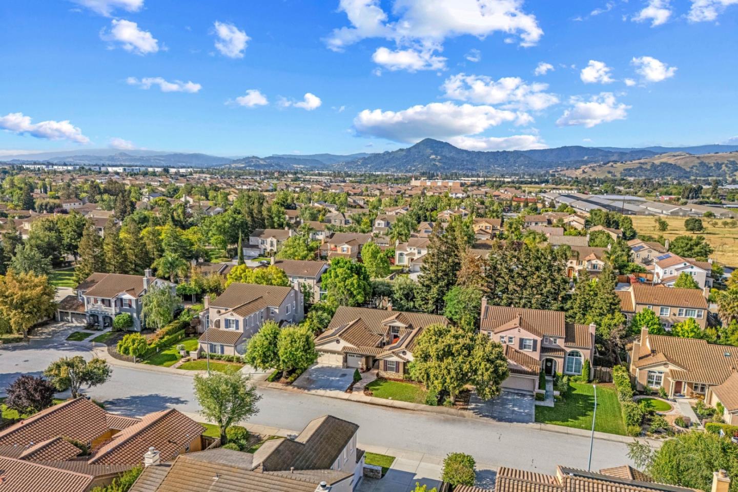 Detail Gallery Image 79 of 91 For 19127 Chinook Ct, Morgan Hill,  CA 95037 - 4 Beds | 3/1 Baths