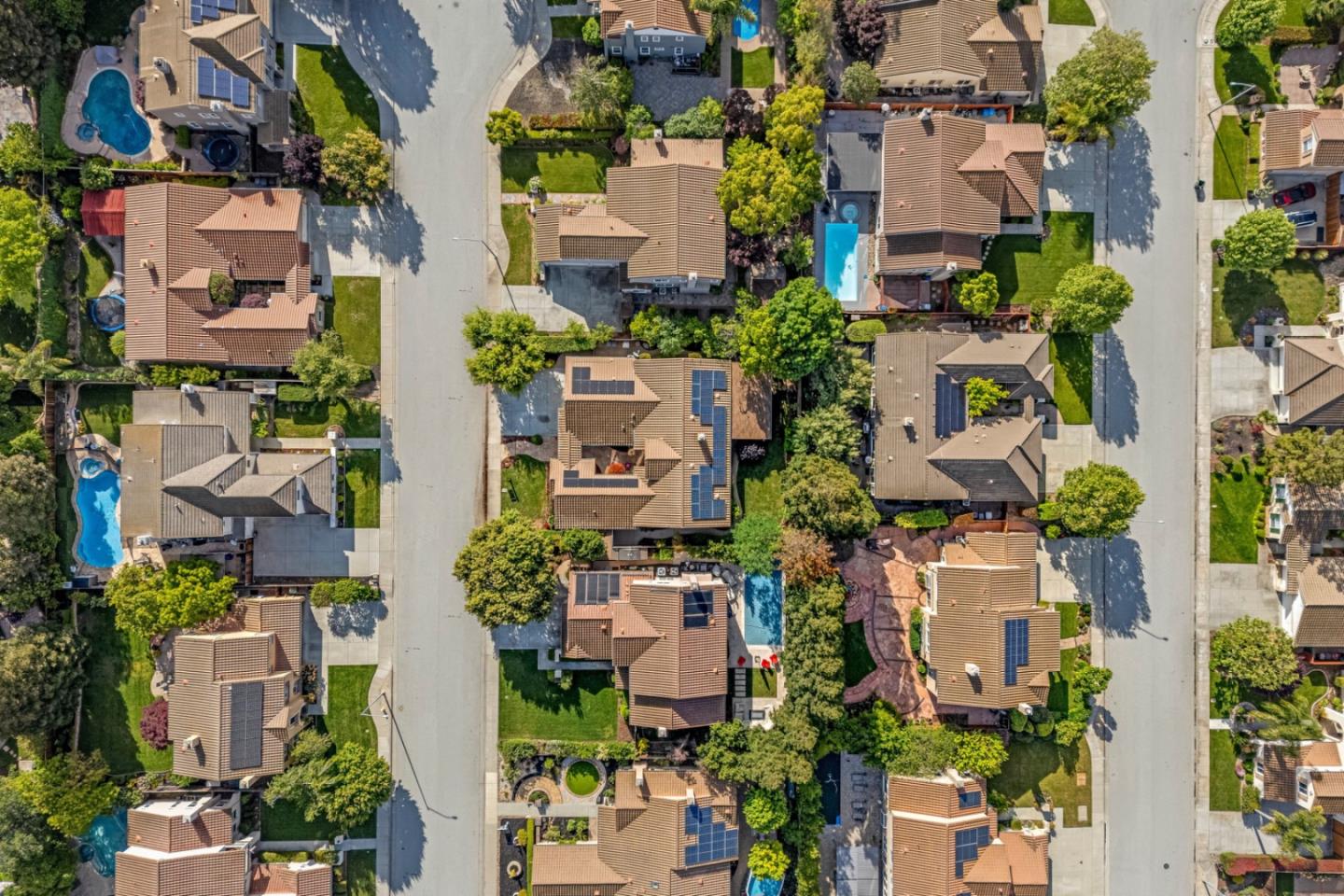 Detail Gallery Image 87 of 91 For 19127 Chinook Ct, Morgan Hill,  CA 95037 - 4 Beds | 3/1 Baths