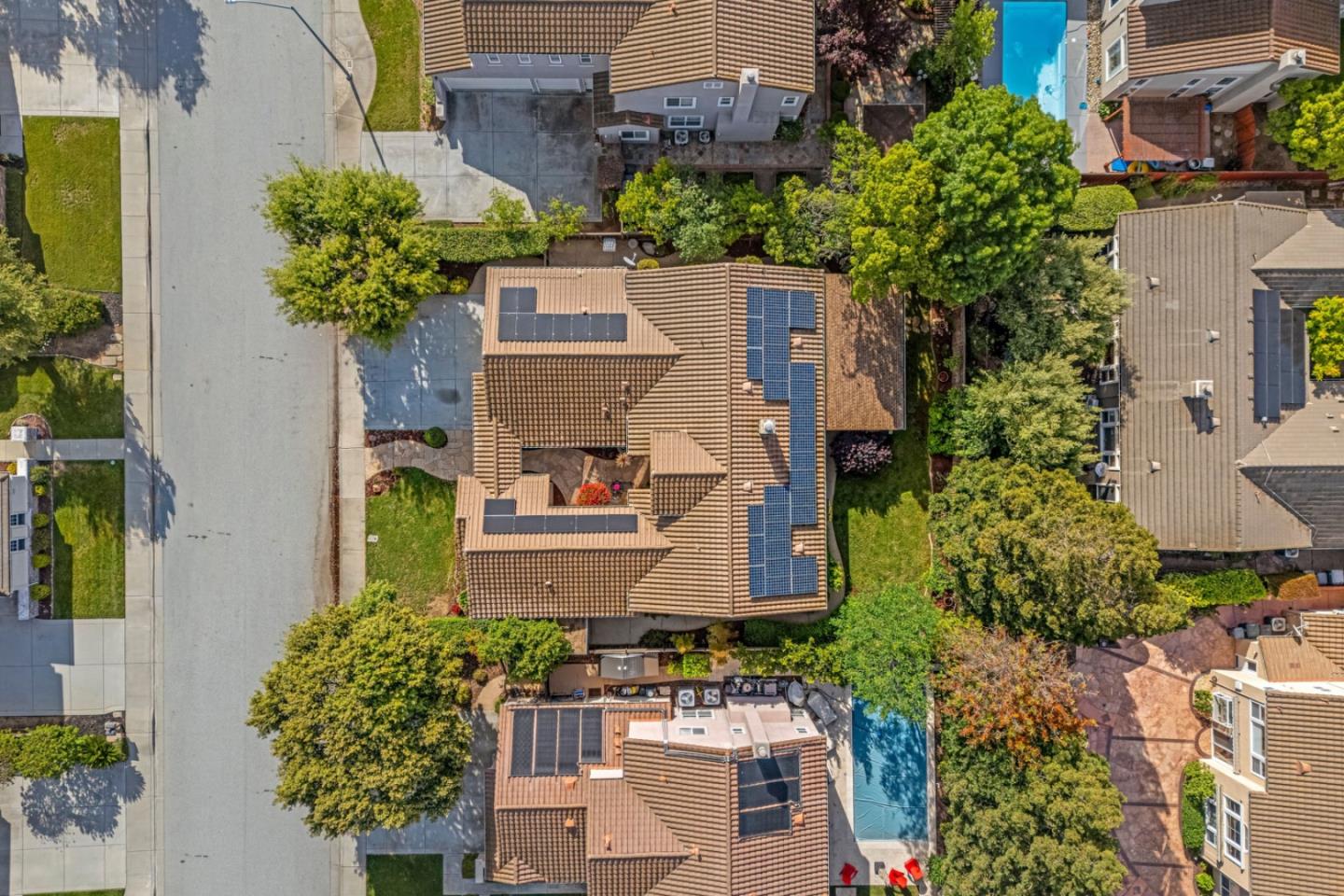 Detail Gallery Image 88 of 91 For 19127 Chinook Ct, Morgan Hill,  CA 95037 - 4 Beds | 3/1 Baths