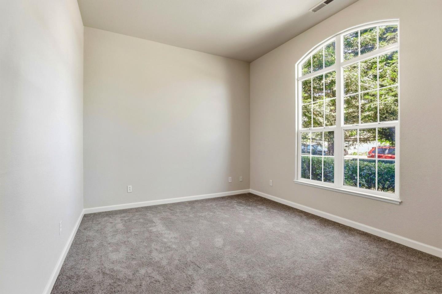 Detail Gallery Image 23 of 44 For 631 Elm Ave, Greenfield,  CA 93927 - 4 Beds | 2 Baths