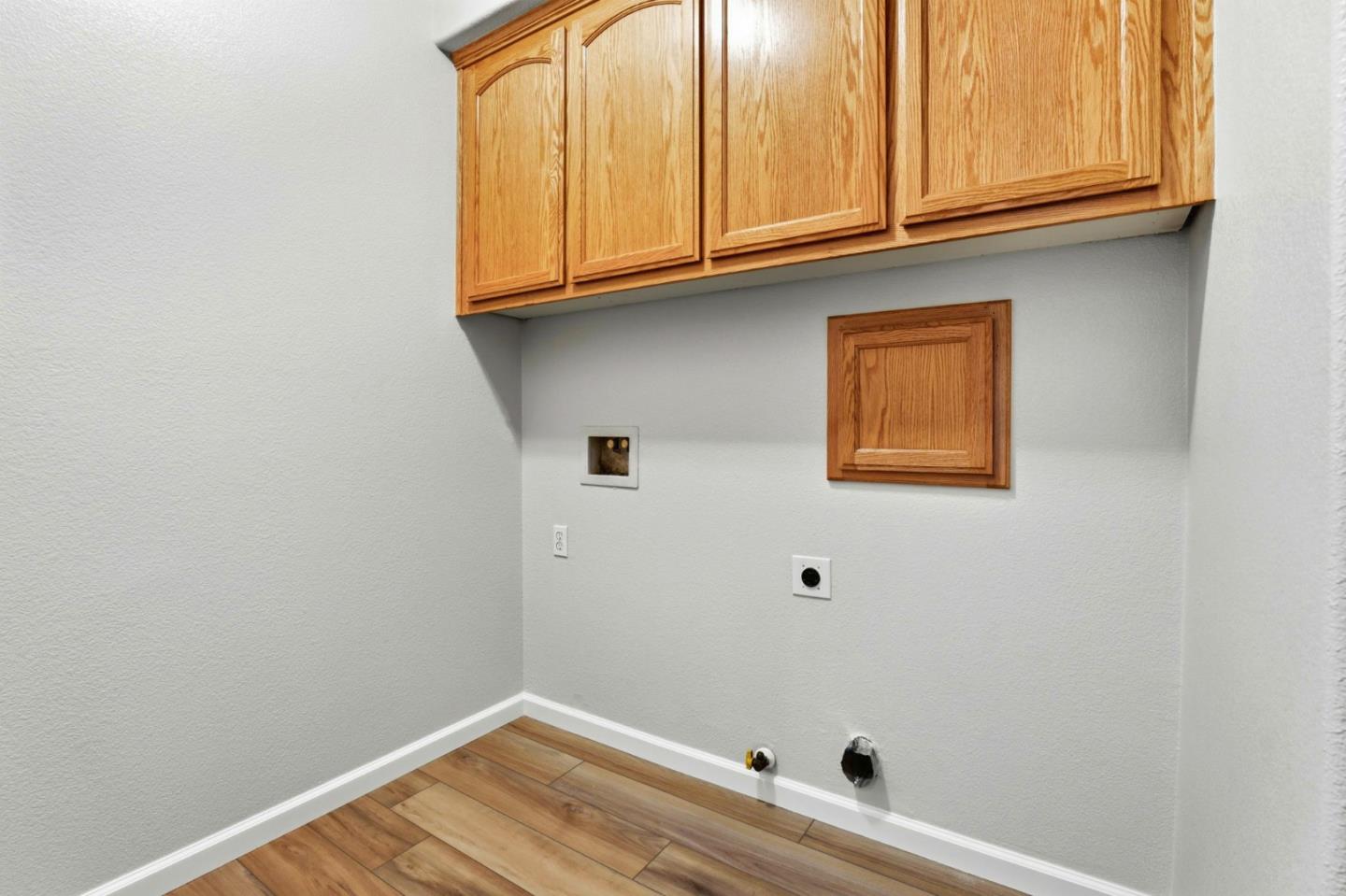 Detail Gallery Image 35 of 44 For 631 Elm Ave, Greenfield,  CA 93927 - 4 Beds | 2 Baths