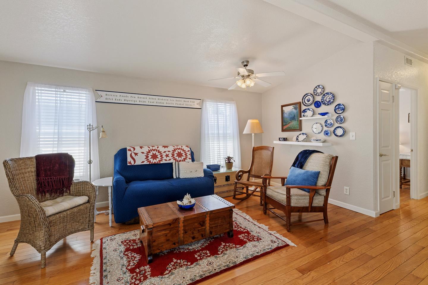 Detail Gallery Image 7 of 24 For 1555 Merrill St #2,  Santa Cruz,  CA 95062 - 2 Beds | 2 Baths