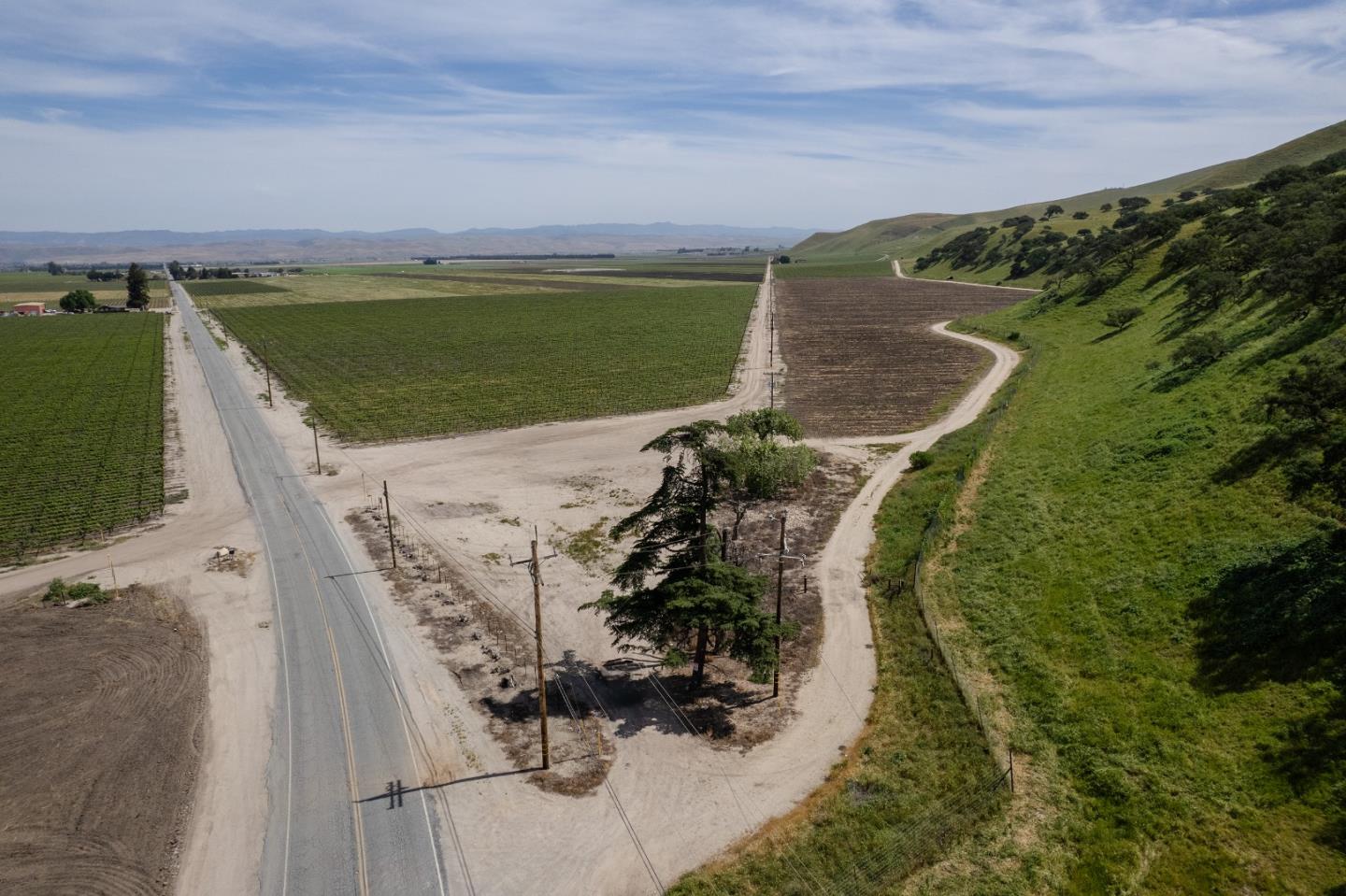 Detail Gallery Image 11 of 17 For 38156 Elm Ave, Greenfield,  CA 93927 - – Beds | – Baths