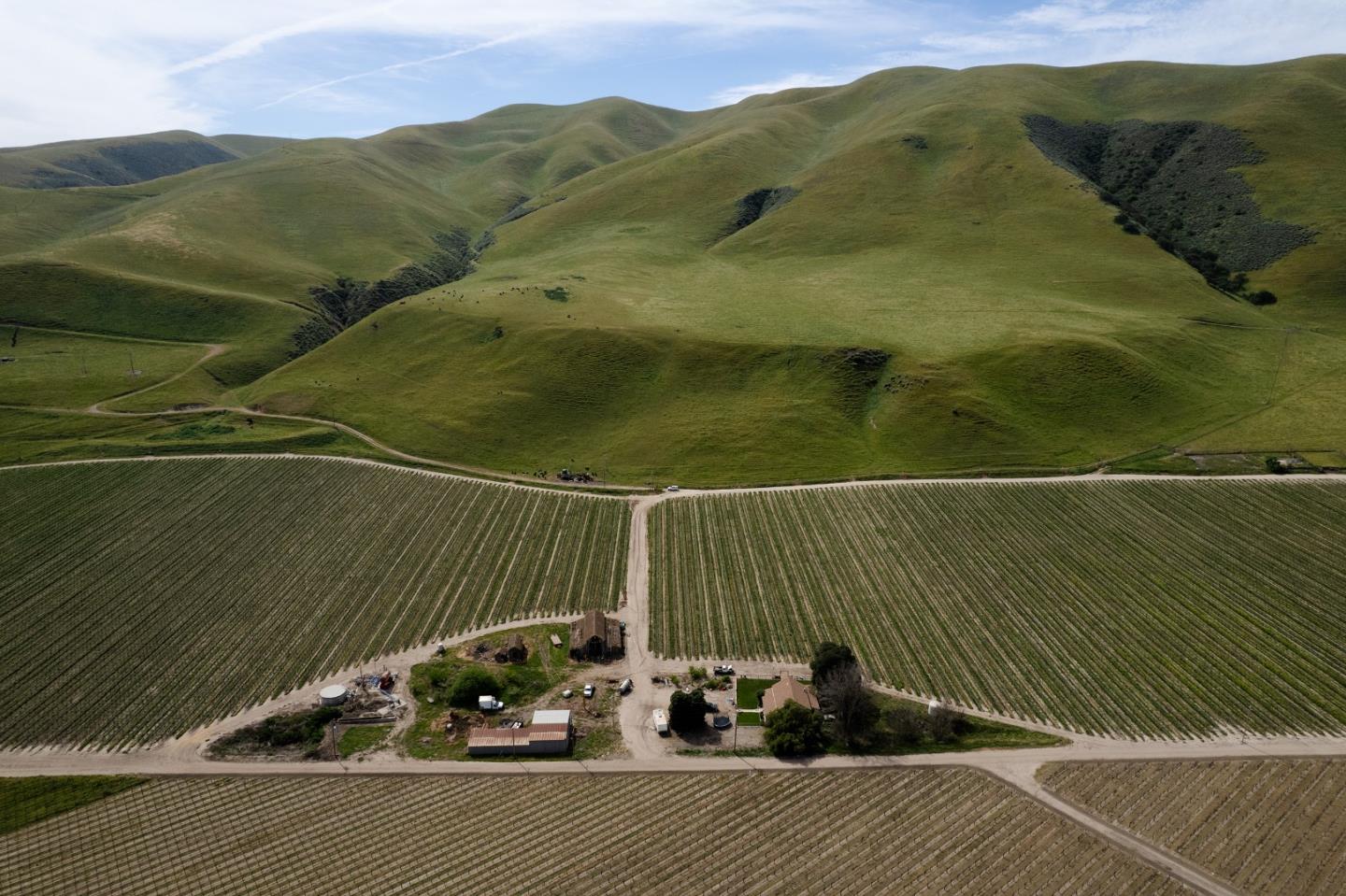 Detail Gallery Image 6 of 17 For 38156 Elm Ave, Greenfield,  CA 93927 - – Beds | – Baths