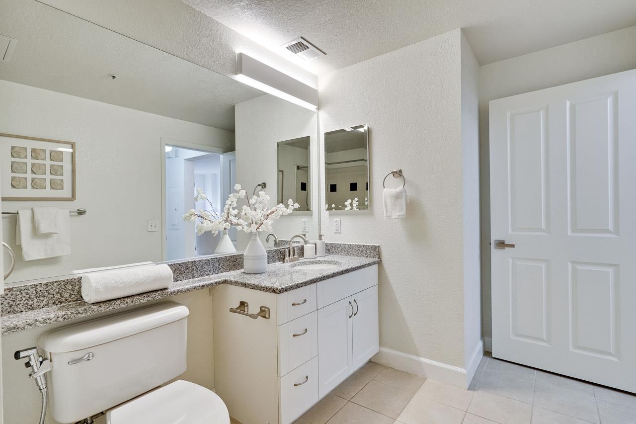 Detail Gallery Image 23 of 37 For 20488 Stevens Creek Blvd #1406,  Cupertino,  CA 95014 - 1 Beds | 1 Baths