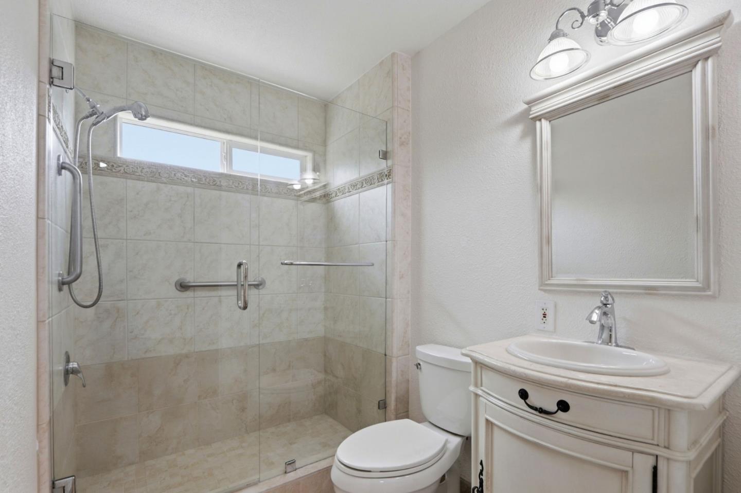 Detail Gallery Image 19 of 47 For 1382 Lansing Ave, San Jose,  CA 95118 - 3 Beds | 2 Baths