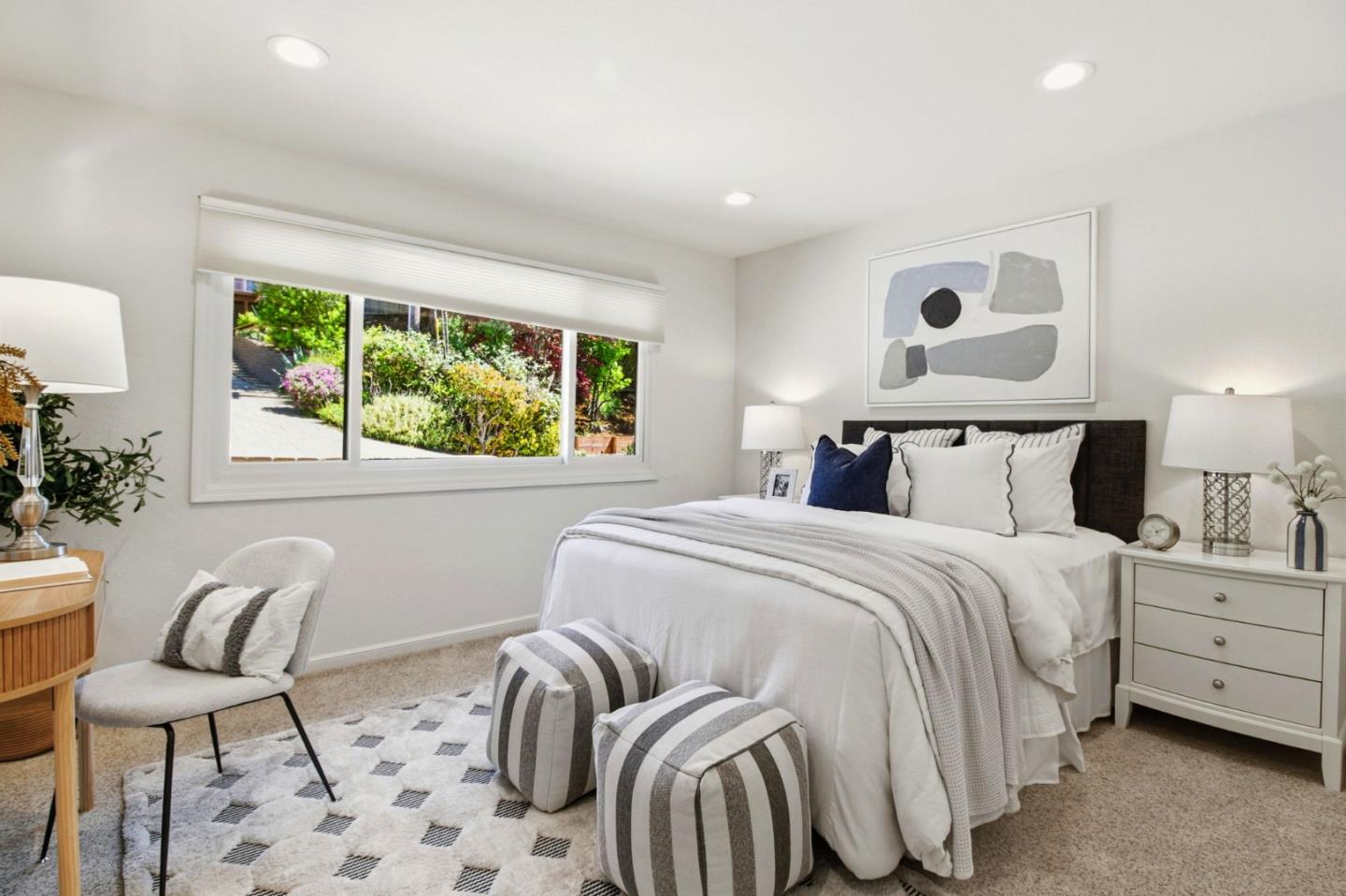 Detail Gallery Image 22 of 33 For 176 Exbourne Ave, San Carlos,  CA 94070 - 5 Beds | 3/1 Baths