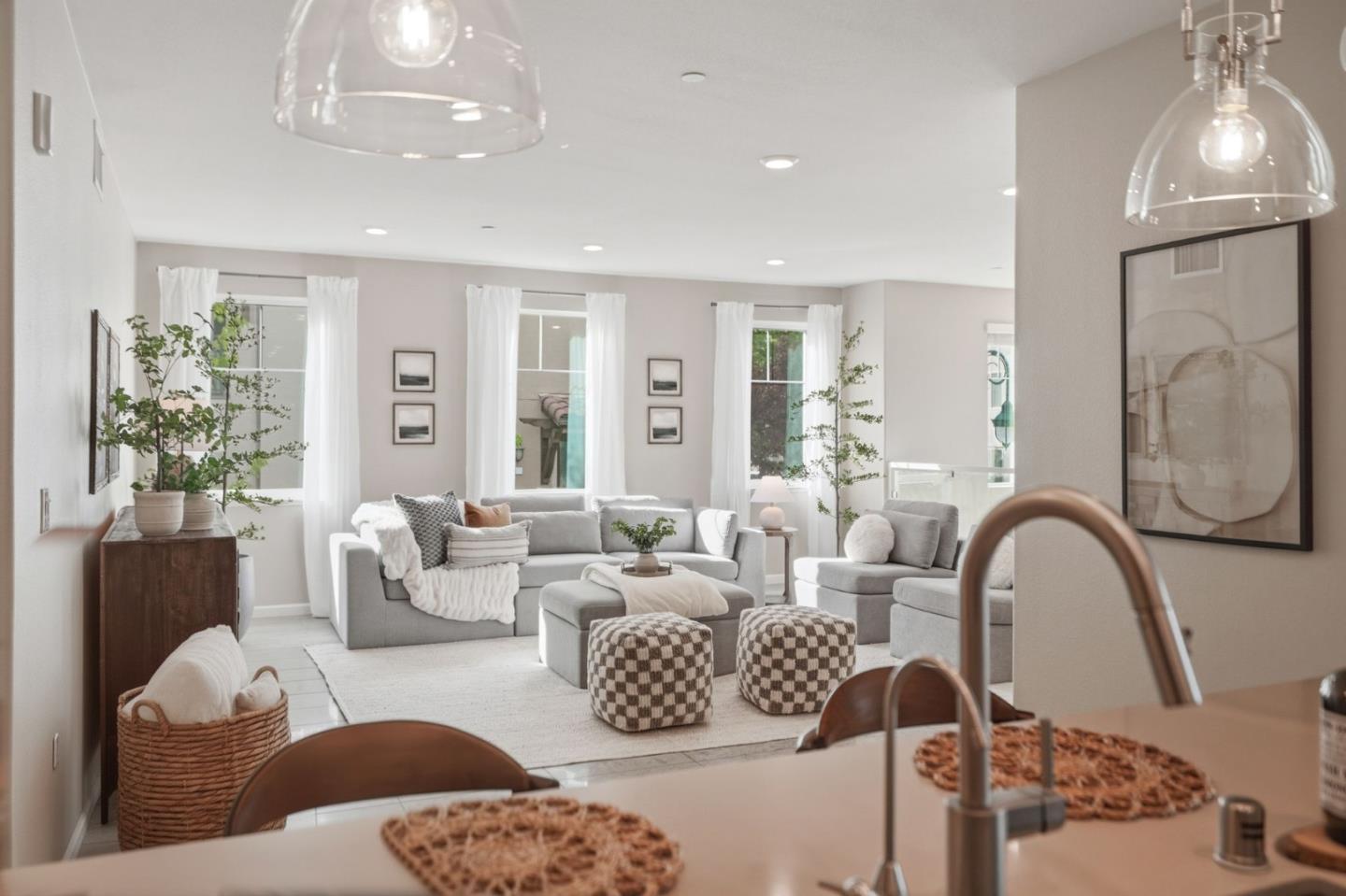 Detail Gallery Image 18 of 76 For 280 William Manly St #6,  San Jose,  CA 95136 - 3 Beds | 3 Baths