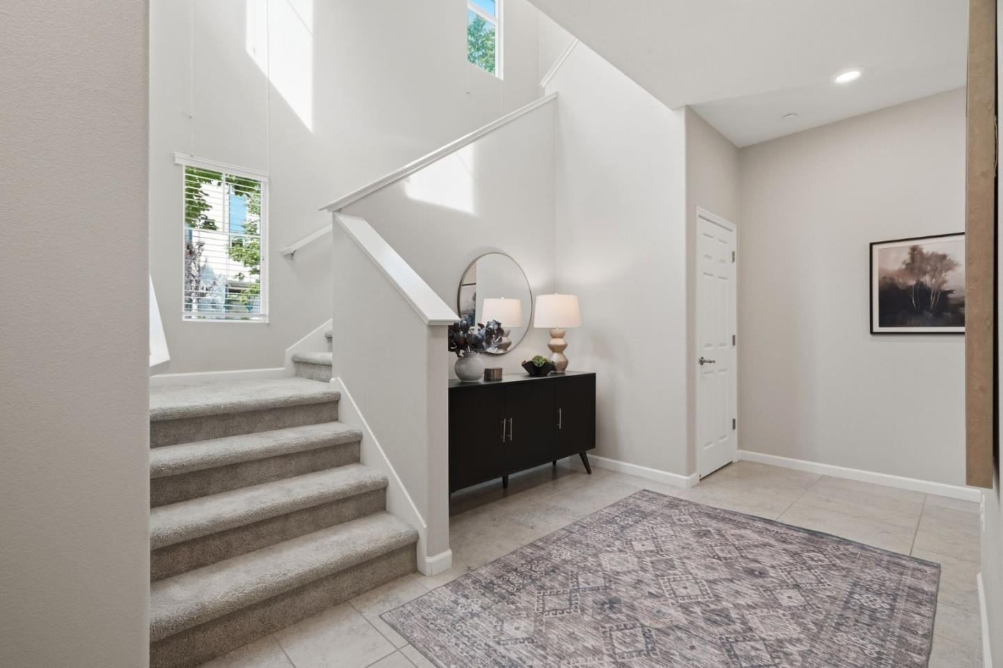 Detail Gallery Image 2 of 76 For 280 William Manly St #6,  San Jose,  CA 95136 - 3 Beds | 3 Baths