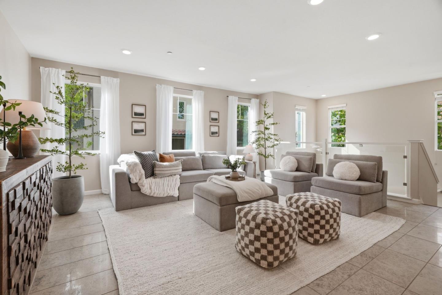 Detail Gallery Image 3 of 76 For 280 William Manly St #6,  San Jose,  CA 95136 - 3 Beds | 3 Baths