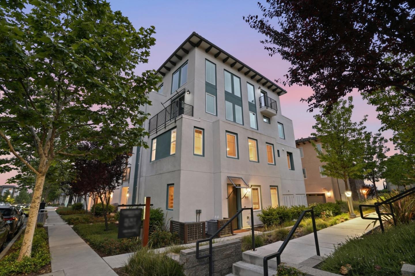 Detail Gallery Image 53 of 76 For 280 William Manly St #6,  San Jose,  CA 95136 - 3 Beds | 3 Baths