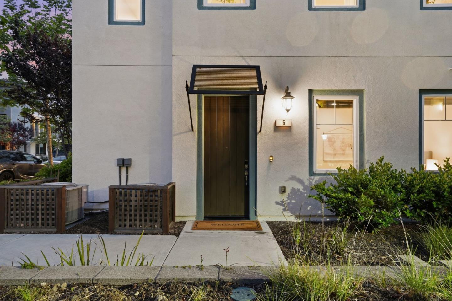 Detail Gallery Image 55 of 76 For 280 William Manly St #6,  San Jose,  CA 95136 - 3 Beds | 3 Baths