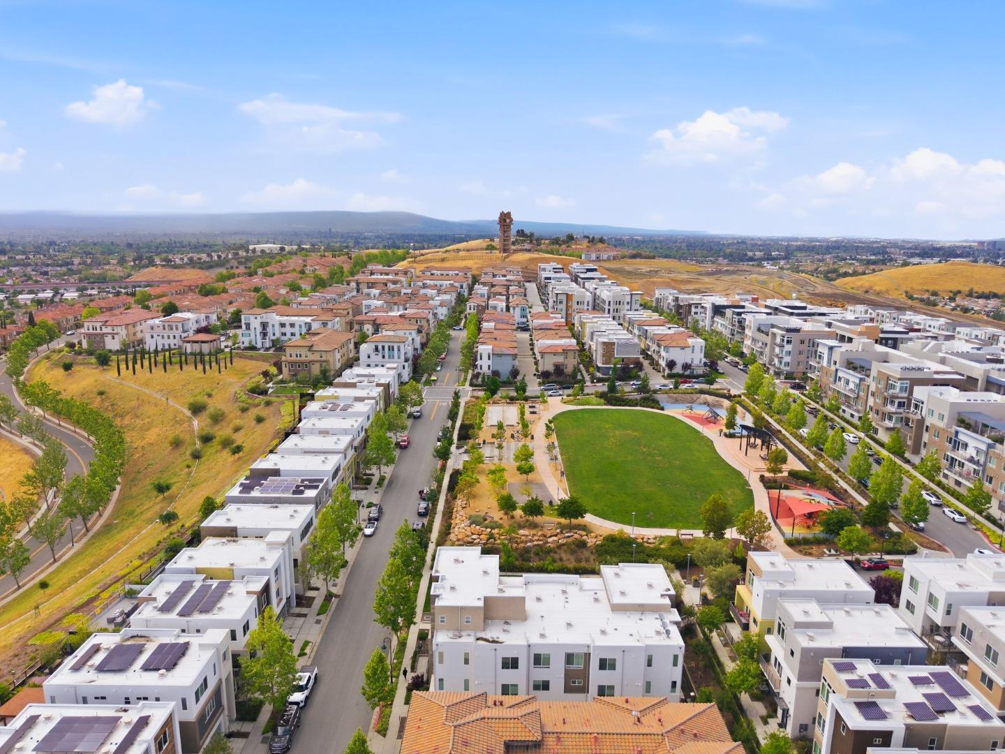 Detail Gallery Image 73 of 76 For 280 William Manly St #6,  San Jose,  CA 95136 - 3 Beds | 3 Baths