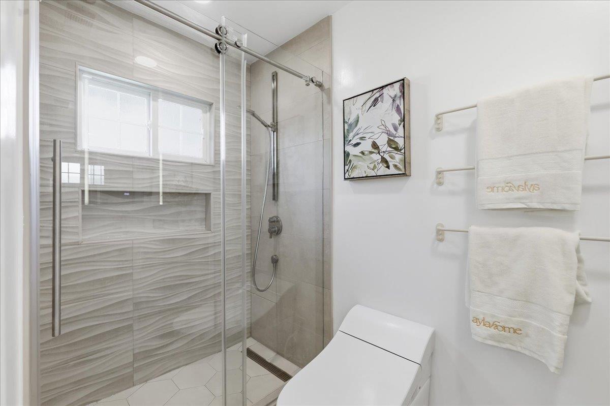 Detail Gallery Image 26 of 49 For 843 Hibiscus Ln, San Jose,  CA 95117 - 3 Beds | 2 Baths